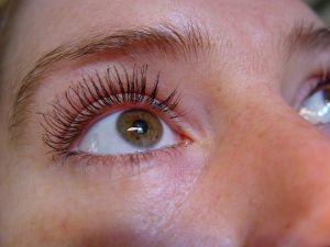 mascara